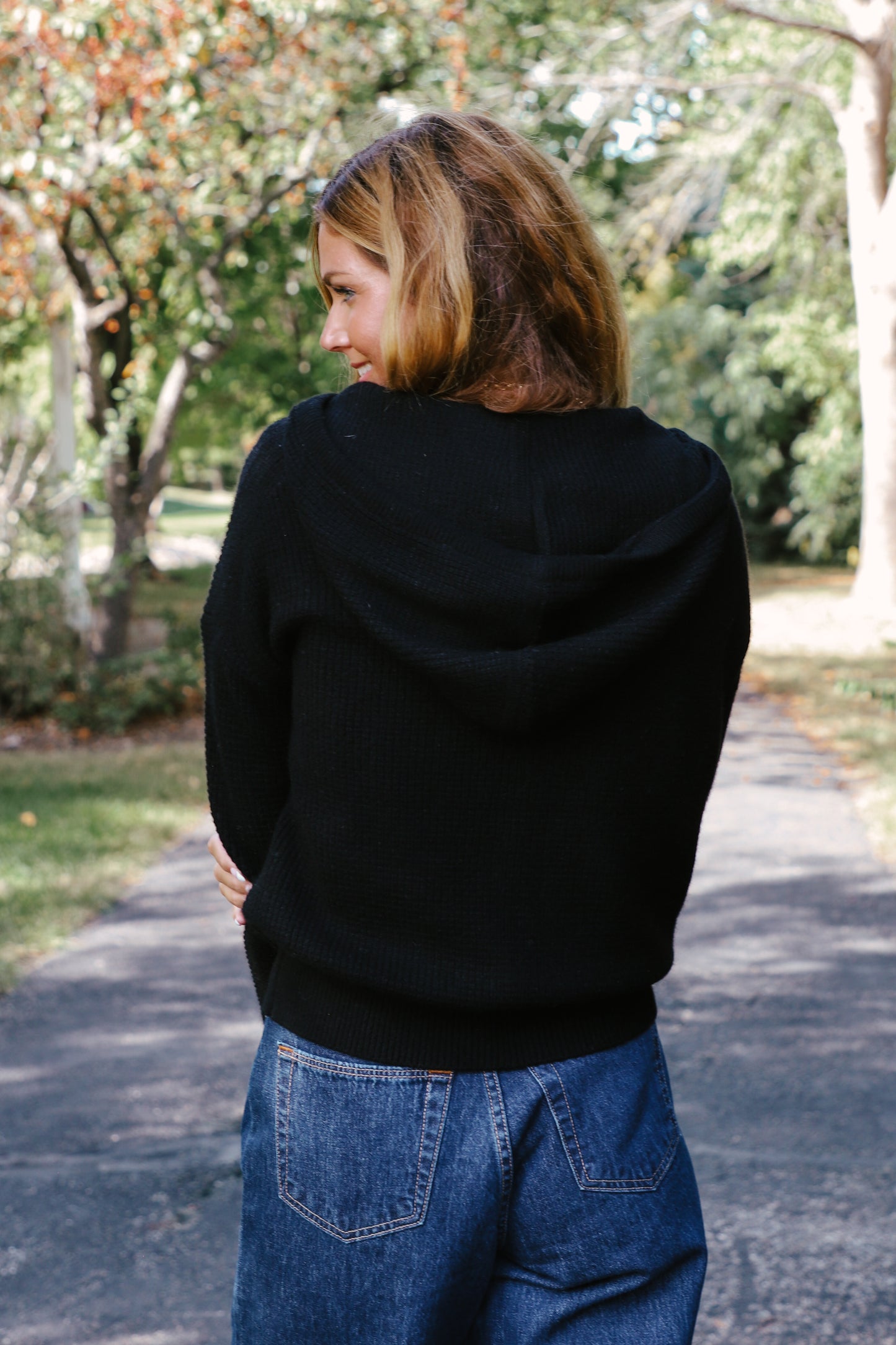 Cashmere Waffle Zip Hoodie in Black
