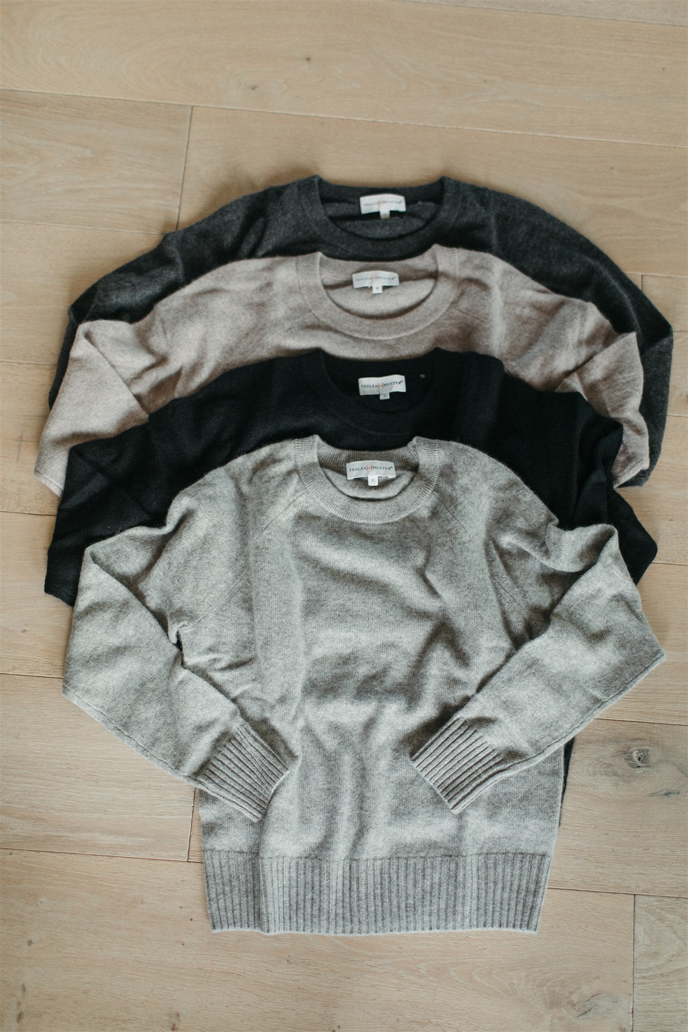 Cashmere Crewneck Sweatshirt in Charcoal Heather