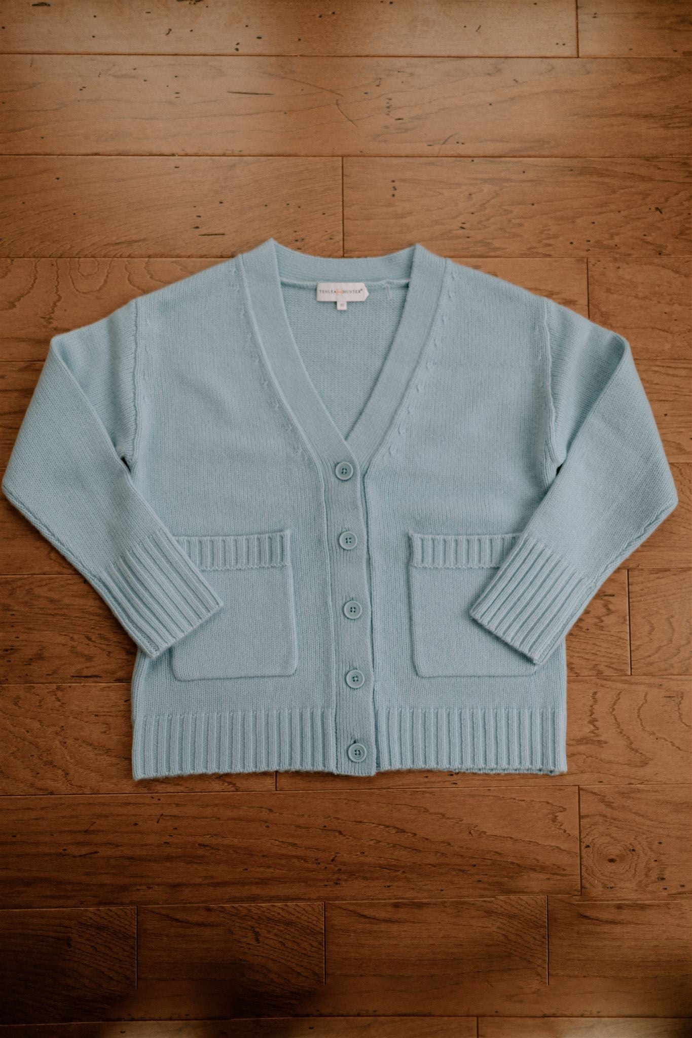 Cozy Cashmere Cardigan in Seaside Blue